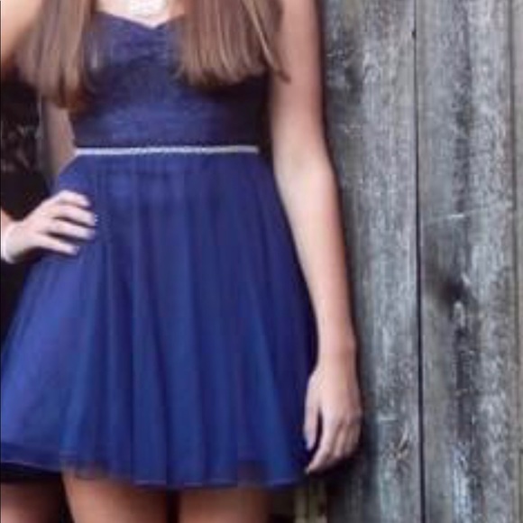 David’s Bridal junior Homecoming Dress - Picture 7 of 7